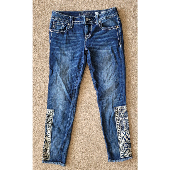 Miss Me Signature‎ Ankle Skinny Born to Be Boho Denim Embroidered Jean. Size 26 - Picture 4 of 15